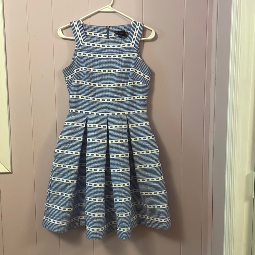 Just…Taylor Size 4 Blue and White Dress